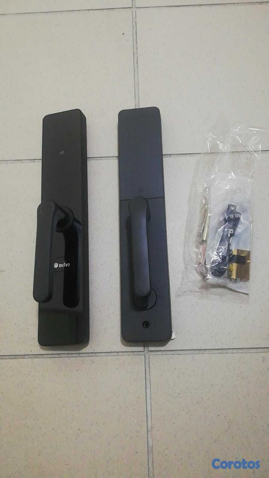 herramientas, jardines y exterior - CERRADURA PARA PUERTAS SMART LOCK 830-16022 1