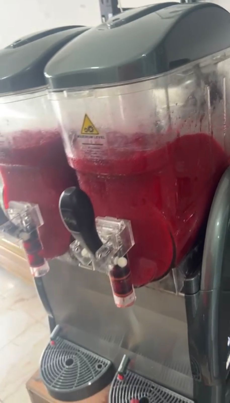 equipos profesionales - Yunyunera Granizados Jugos Frozen 1