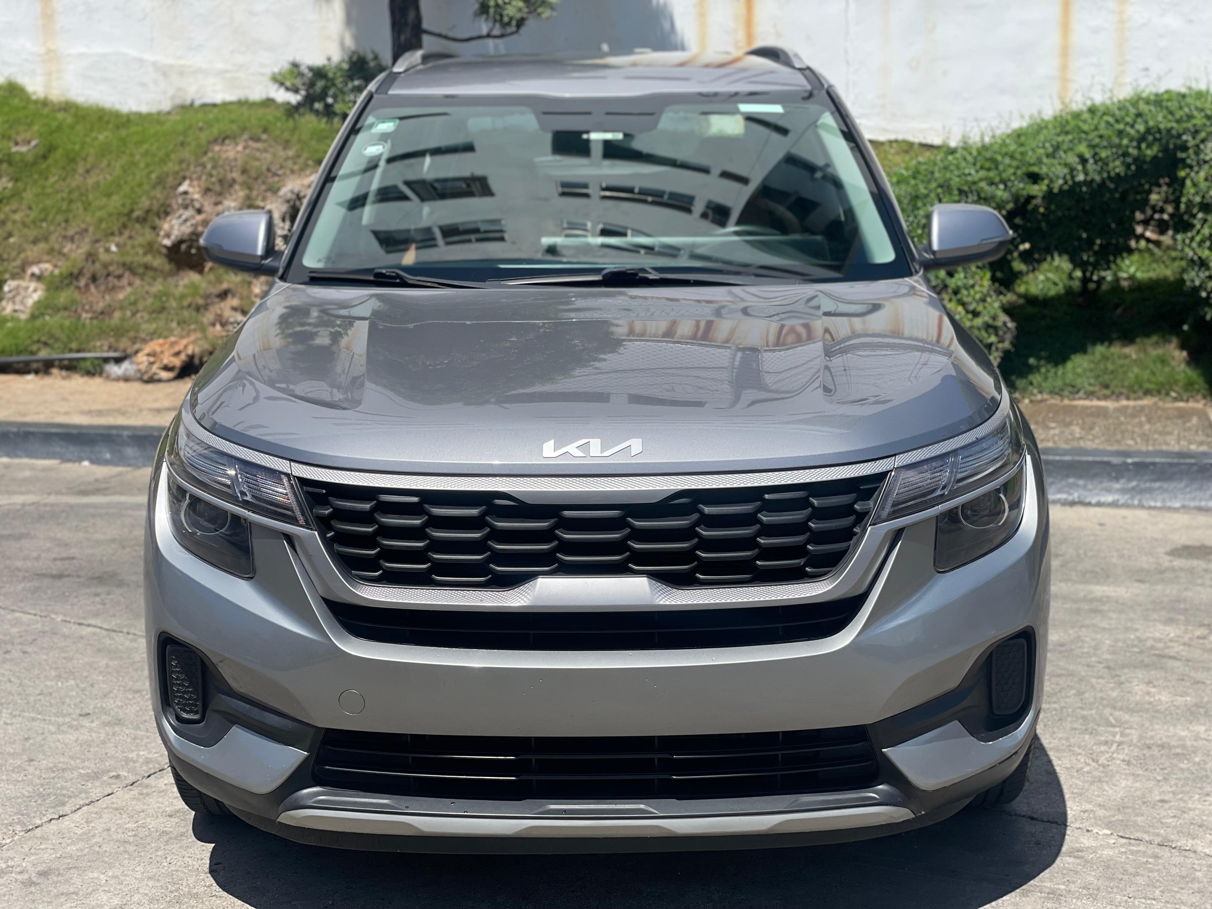 jeepetas y camionetas - KIA SELTOS 2022 UNICO DUEÑO INTERIOR EN PIEL NUEVA