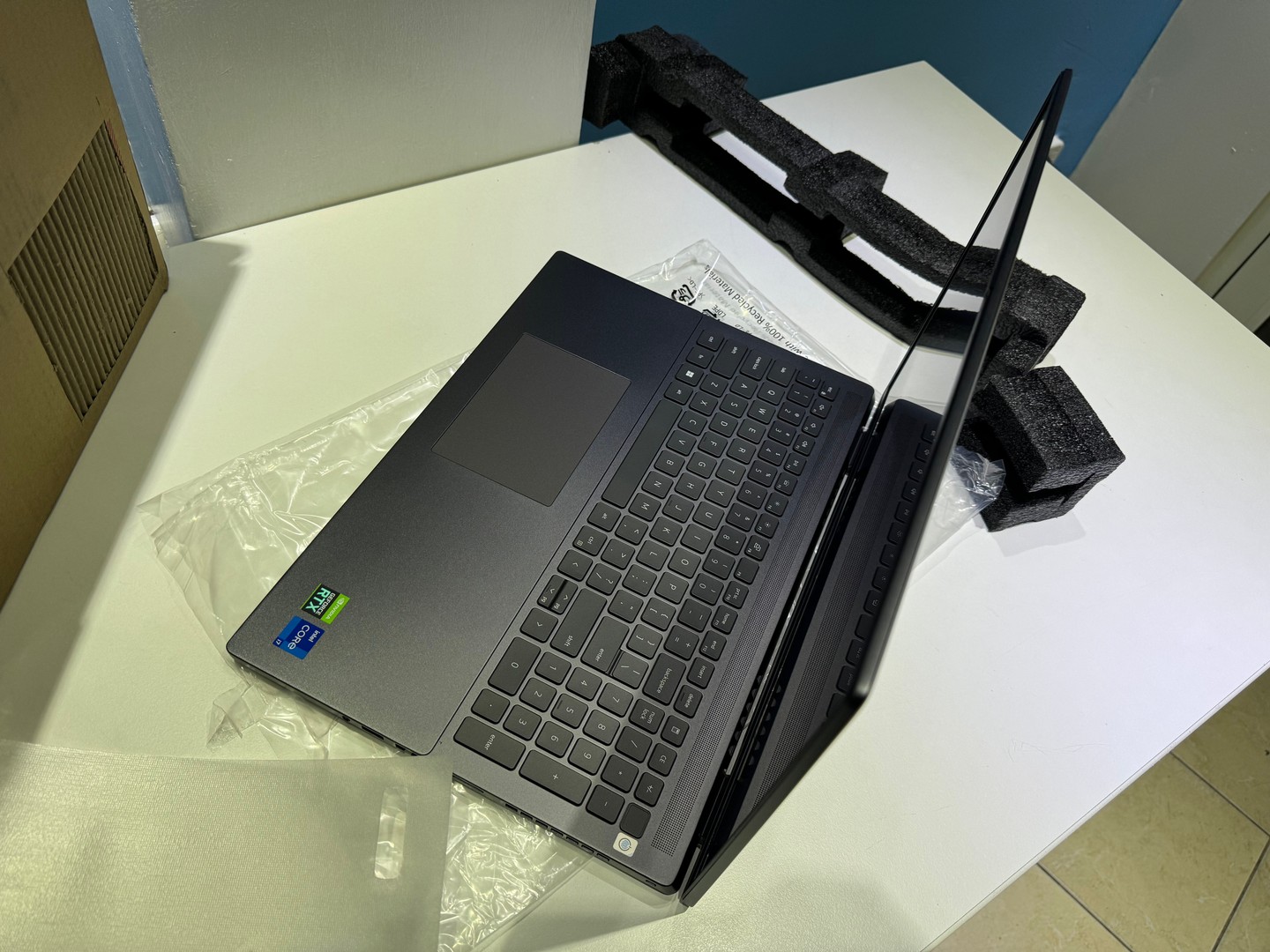 celulares y tabletas - PC Laptop DELL Vostro 7620 16 inch FHD+ 24GB RAM |1TB SSD I7 Intel-Core $ 54,500 2
