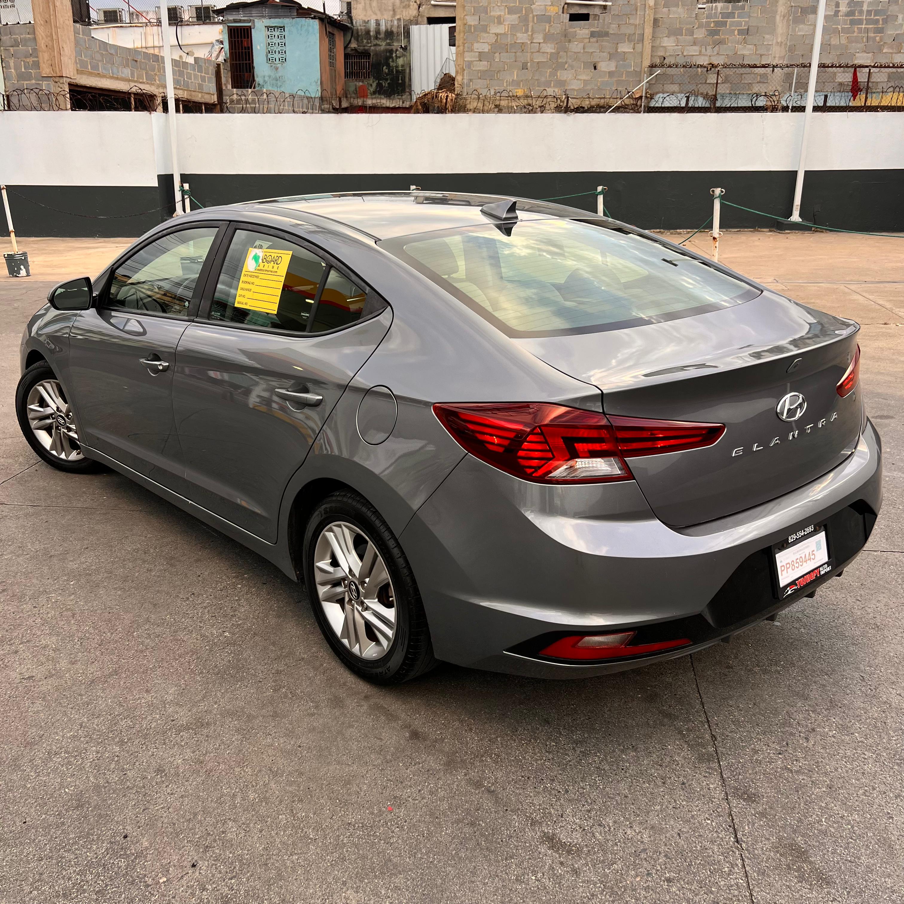 carros - Hyundai Elantra SEL 3