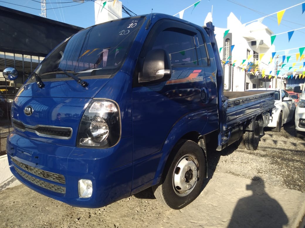camiones y vehiculos pesados - KIA BONGO 2017 AZUL