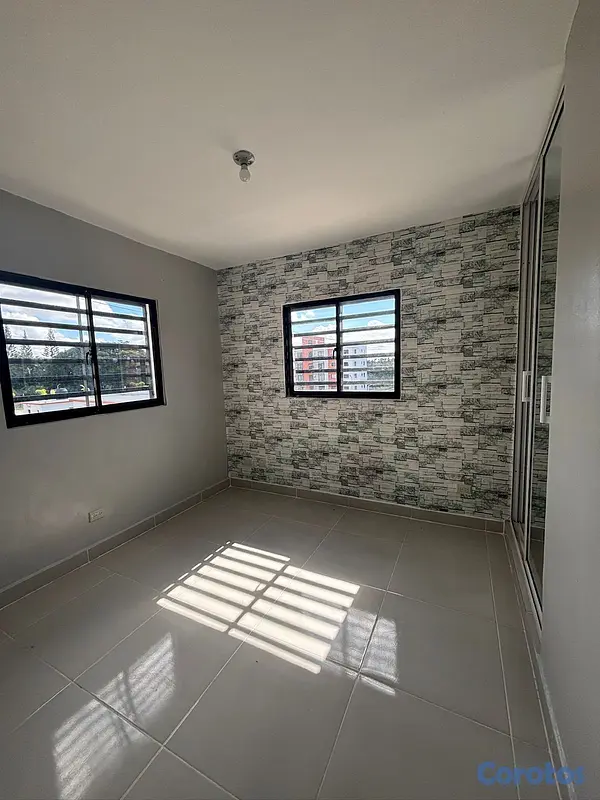apartamentos - ALQUILO APARTAMENTO EN LOS RIELES DE GURABO, SANTI 6