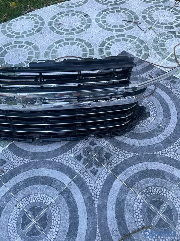 accesorios para vehiculos - Chevrolet Tahoe 2021 parrilla delantera!


 3
