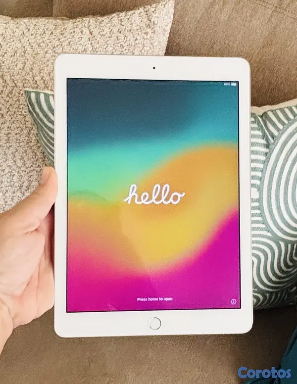 celulares y tabletas - iPad 6ta Generación (128 GB) en excelente estado. REBAJADO A 
RD$ 10,500 4