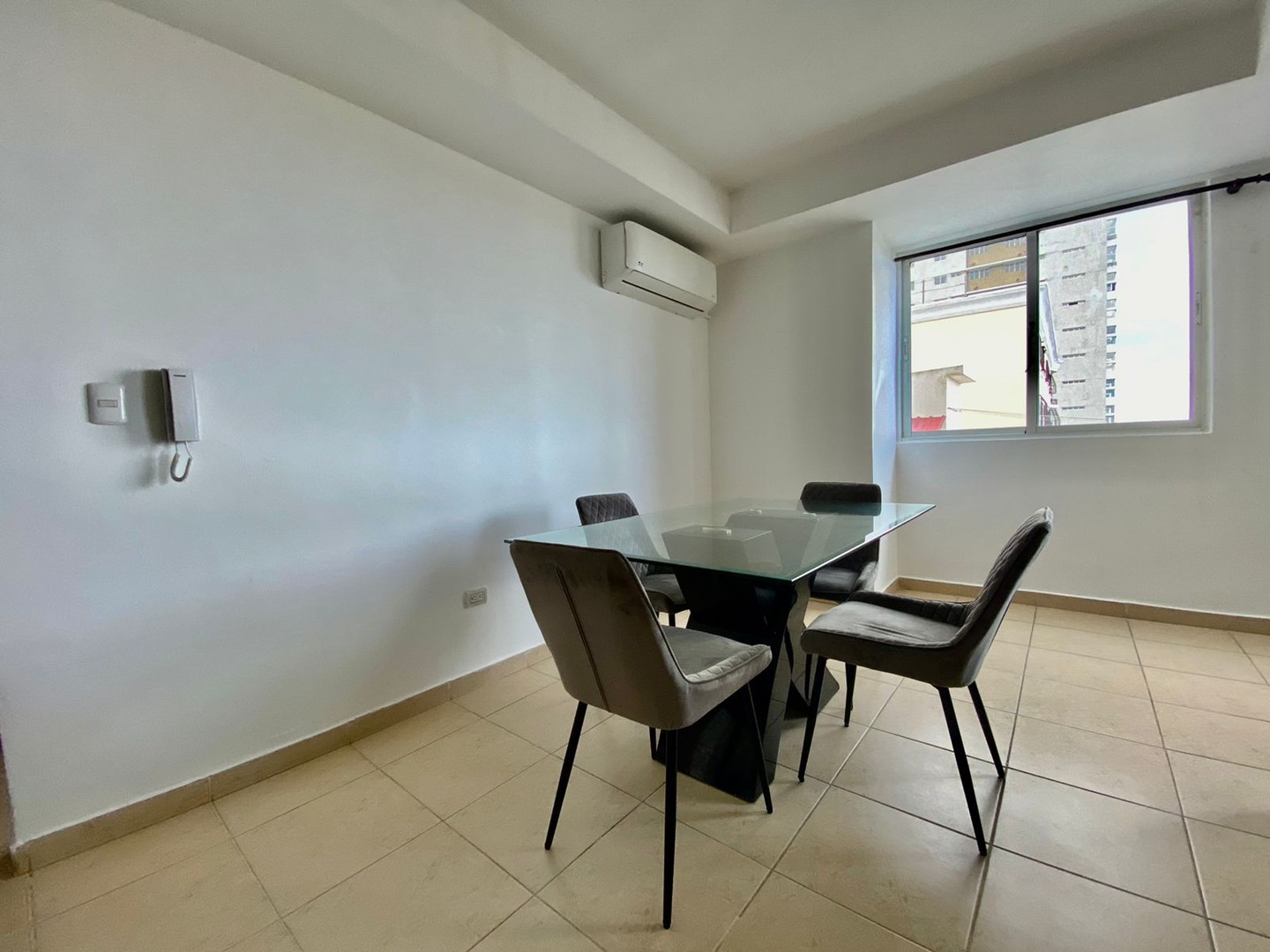 apartamentos - Apartamento amueblado en Gazcue de 1 habitación  4
