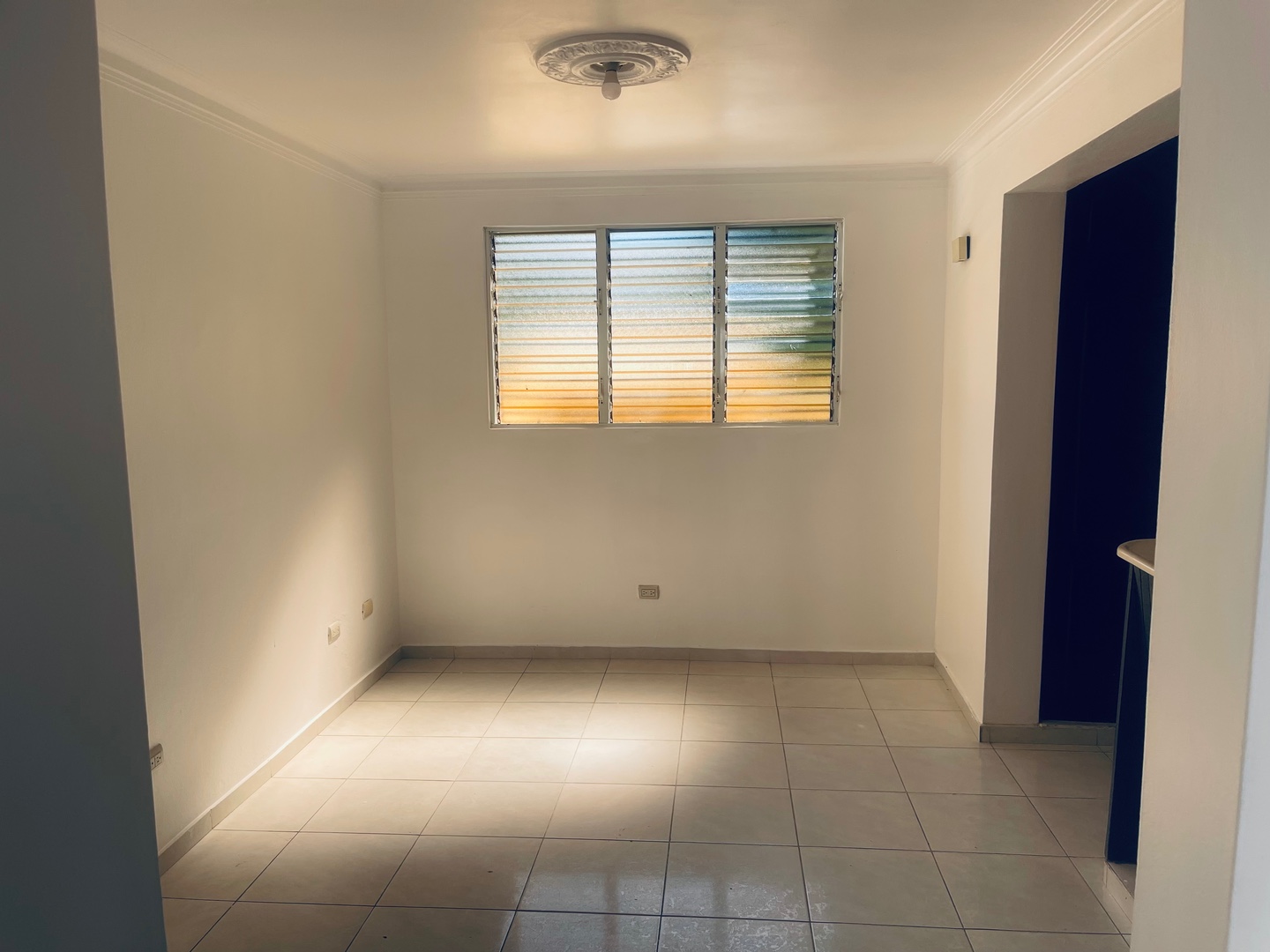 apartamentos - Venta apartamento Residencial Paradise II, 1er Nivel. 