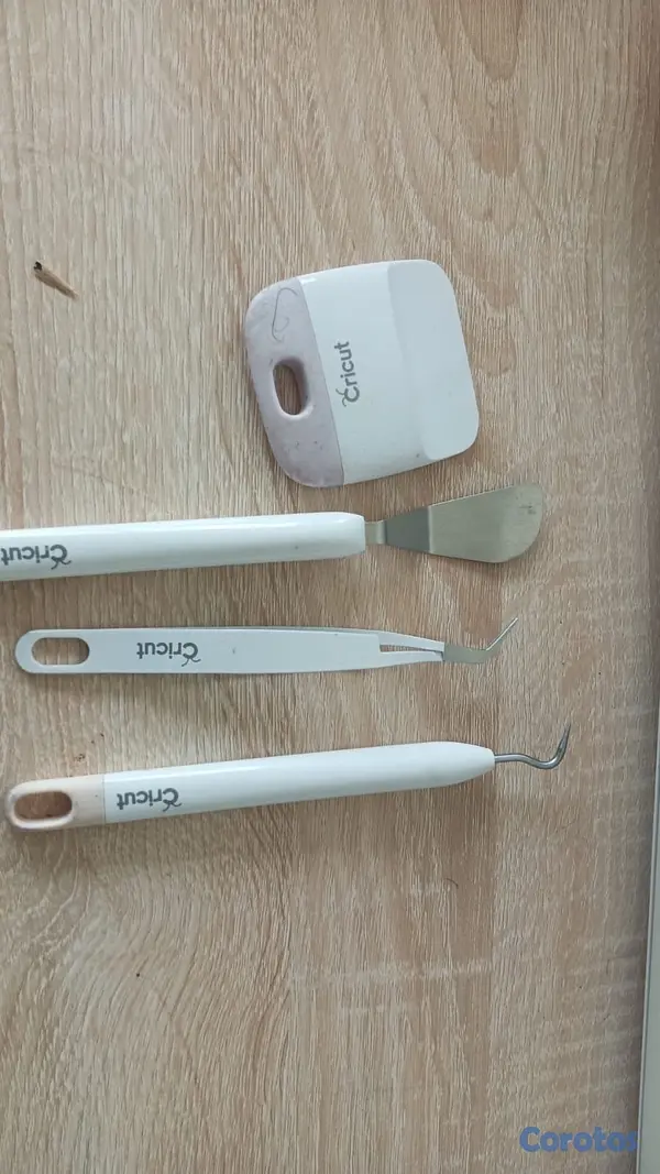 otros electronicos - Cricut Explore 2 con herramientas  2