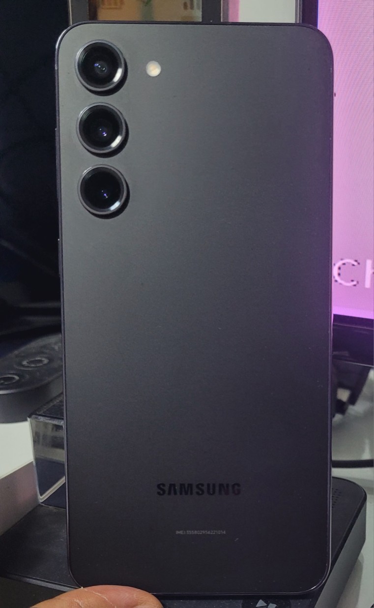 celulares y tabletas - Samsung S23 Plus 6.6 Pulg de 512gb 5G Desblokiado 1
