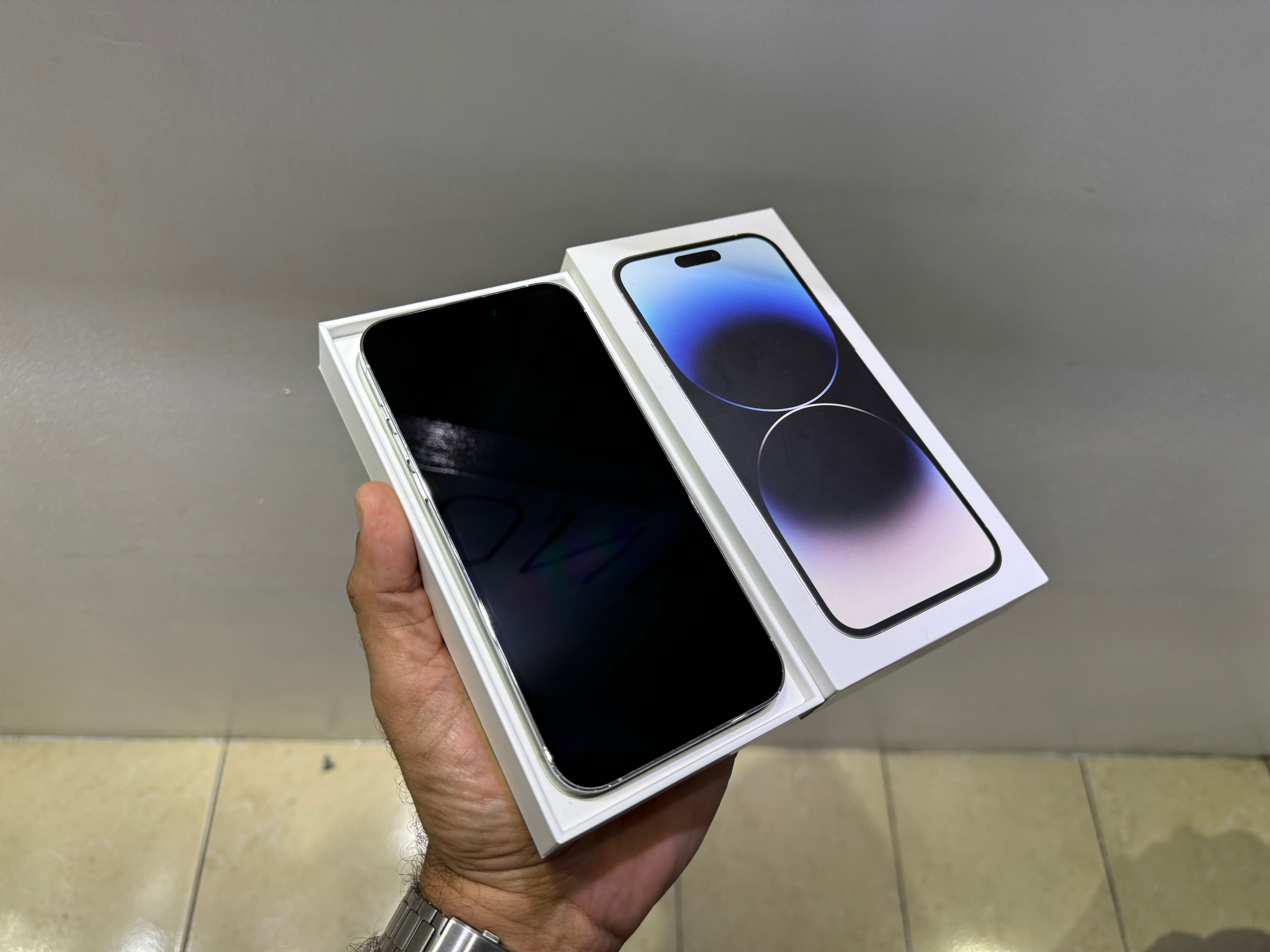 celulares y tabletas - iPhone 14 Pro Max 256GB Silver Como Nuevo,$ 48,500 2