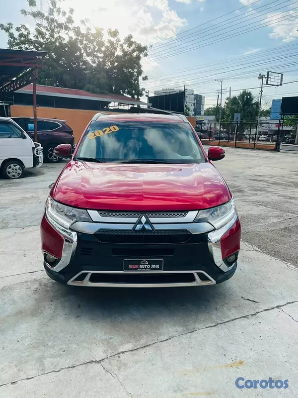 jeepetas y camionetas - Mitsubishi Outlander SEL 2020 2