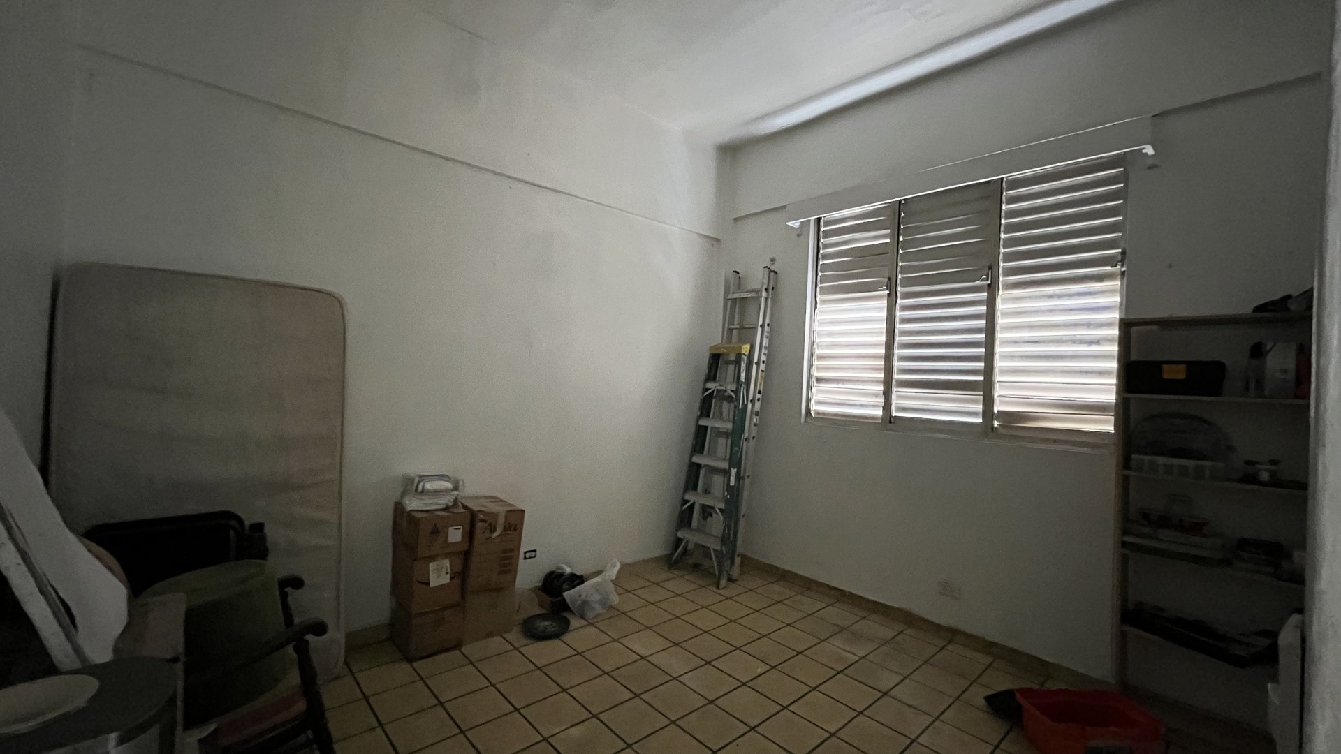 oficinas y locales comerciales - Oficina en alquiler en la Zona Colonial 5