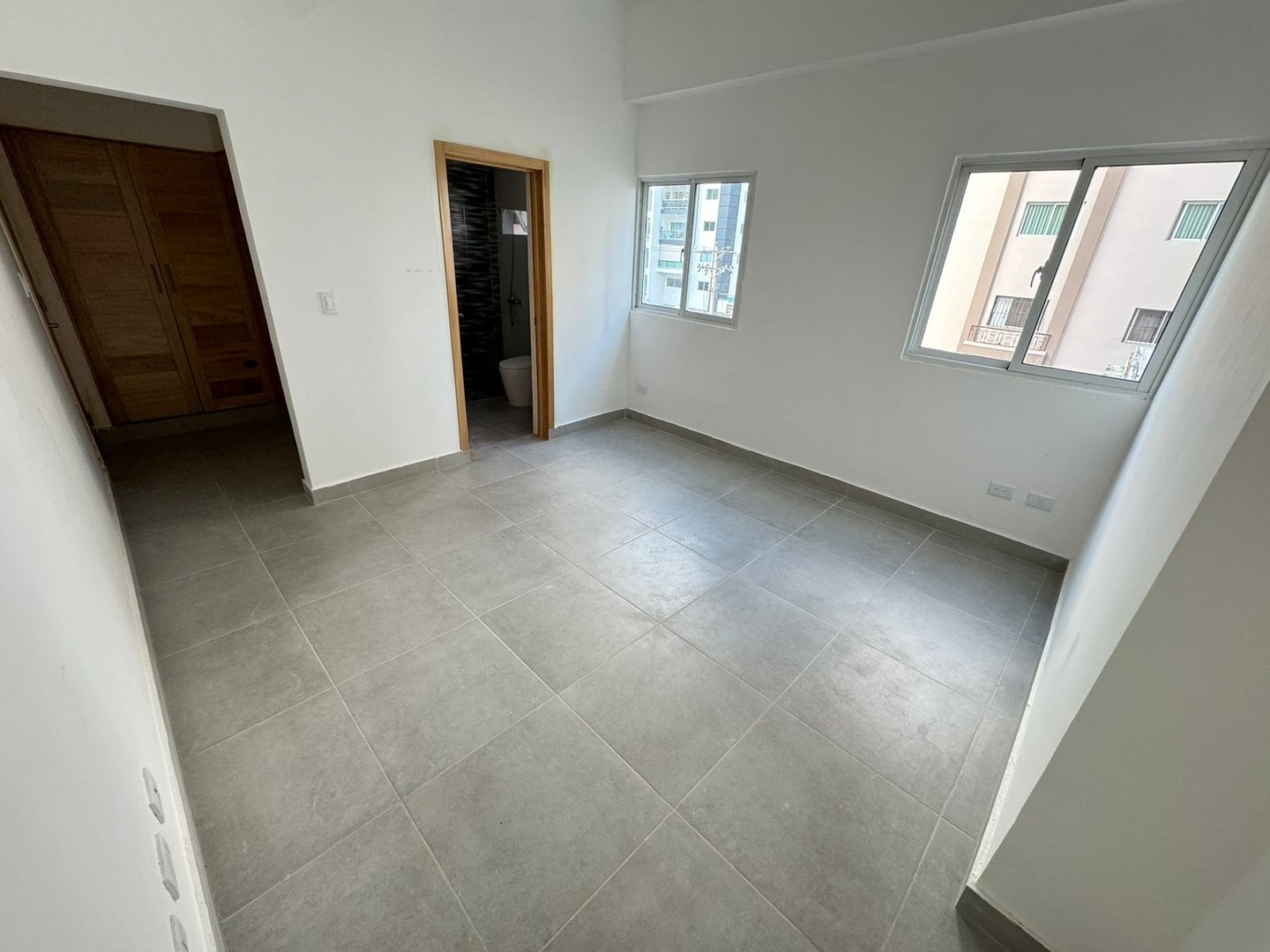 apartamentos - Apartamento Nuevo en Venta
BELLA VISTA SUR
USD 155,000.00
FECHA DE ENTREGA: Mayo 8