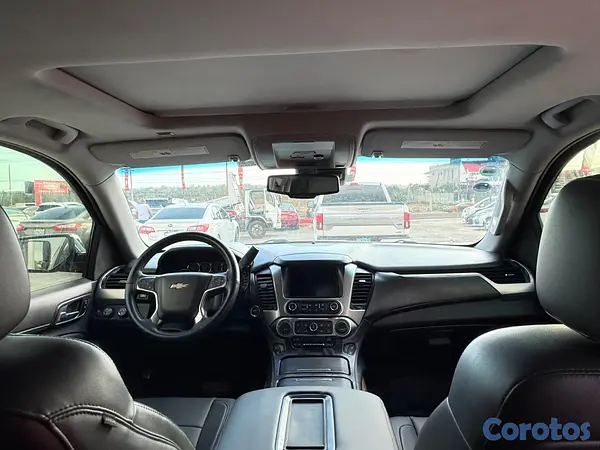 carros - Chevrolet Suburban 2015 2