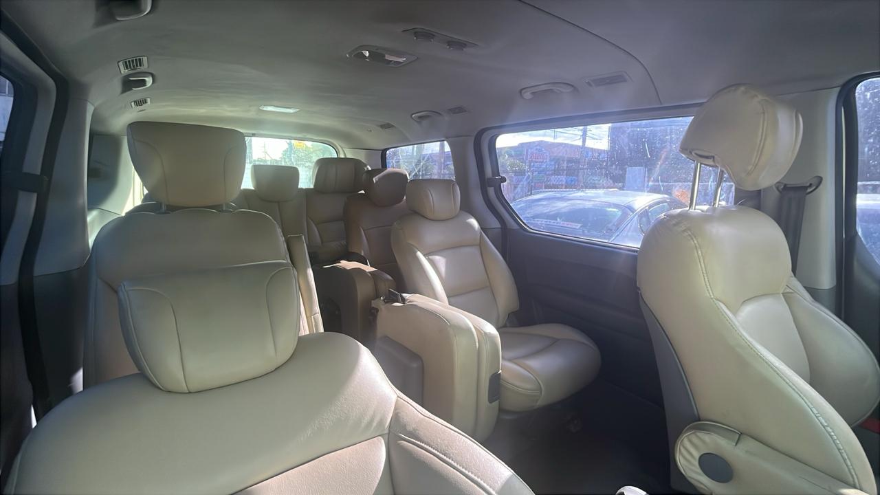 camiones y vehiculos pesados - GRAND STAREX 2017 BLANCO DESDE: RD$1,200.000. 2