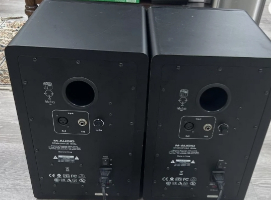 camaras y audio - Monitores de studio M audio  2