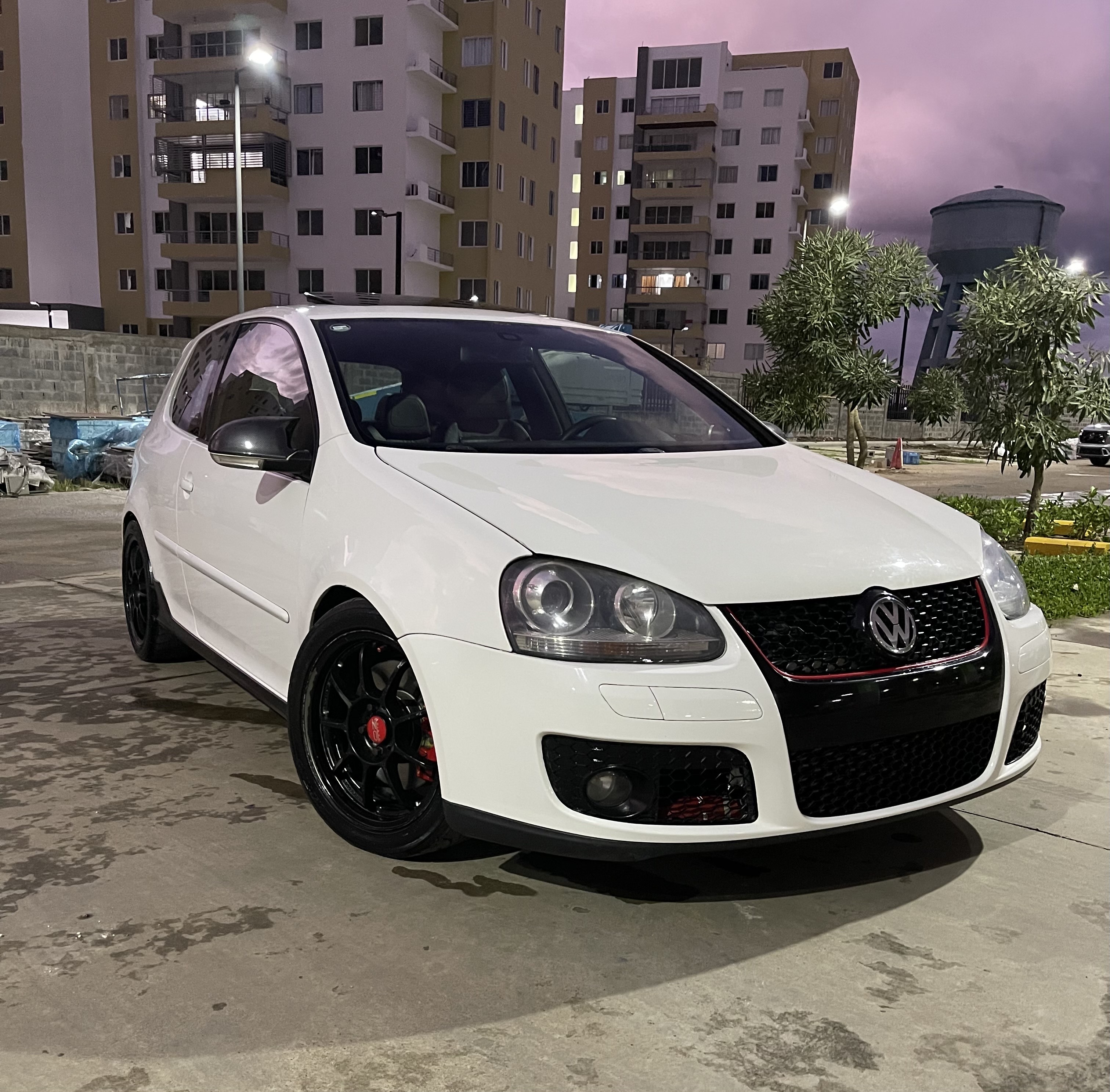 carros - Volkswagen Golf GTI 2008 2