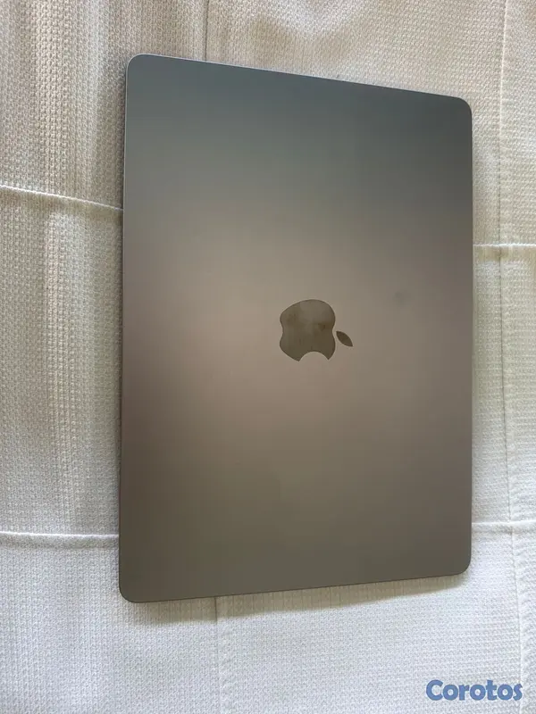 computadoras y laptops -  macbook air m2 2022 de 512 gb 9