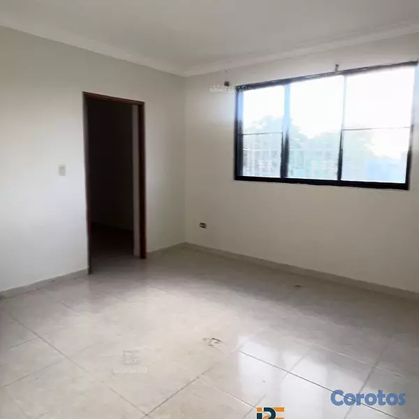 apartamentos - SE VENDE Amplio Apartamento CON ASCENSOR, PISCINA, 9