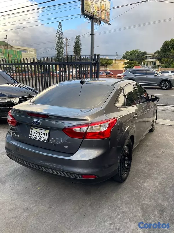 carros - Ford Focus SE 2012 5