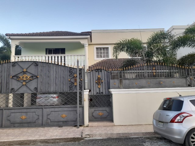 casas - Casa con piscina 1