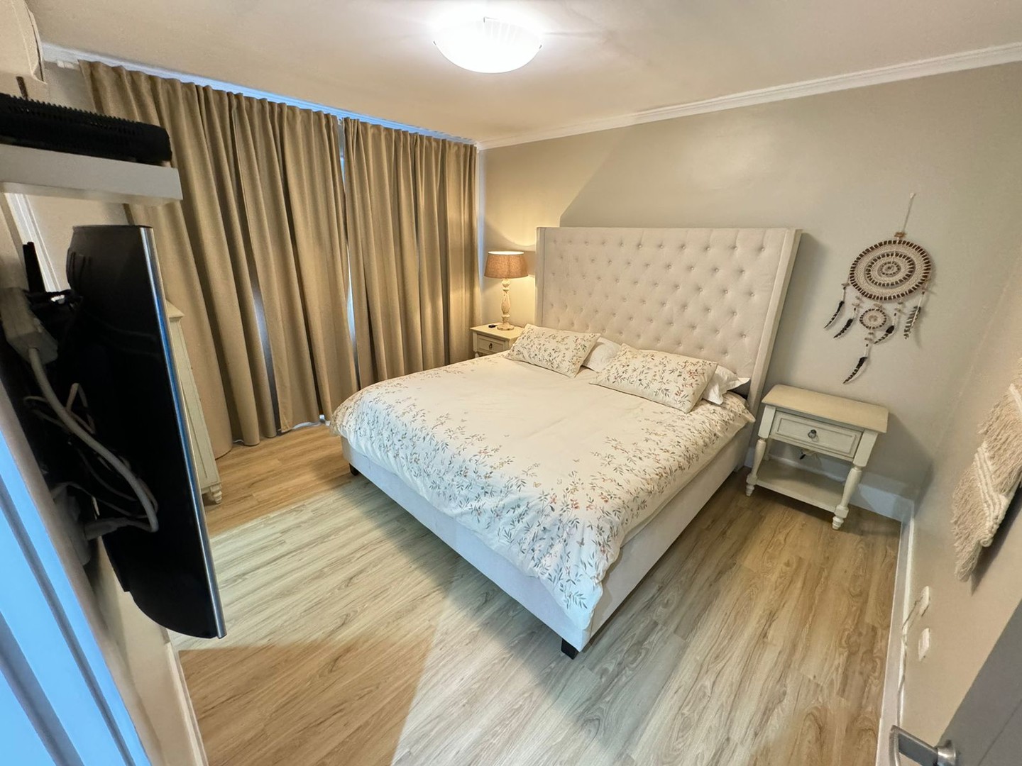 apartamentos - Apartamento en Alquiler Amueblado
SERRALLÉS
USD 1,200.00 (Mantenimiento incluido 9