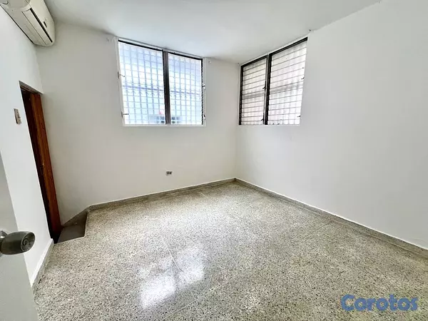 oficinas y locales comerciales - CASA COMERCIAL 6