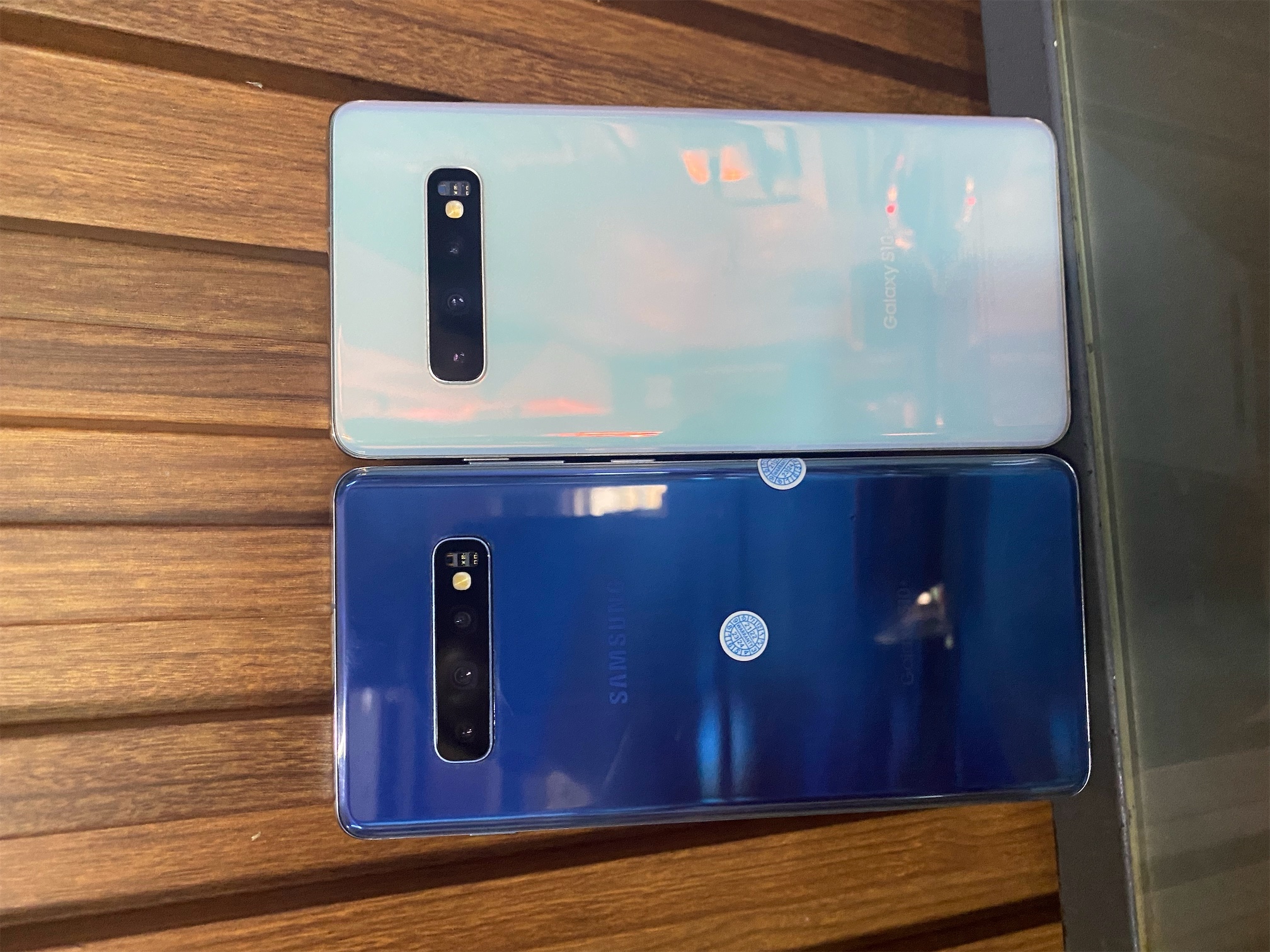 celulares y tabletas - s10 plus  4