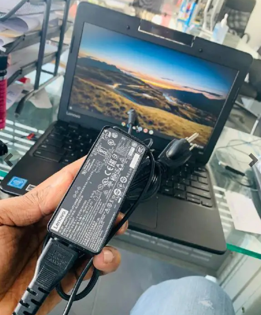 computadoras y laptops - MINI LAPTOP LENOVO 11.6 4GB 16GB SSD NITIDA google 4