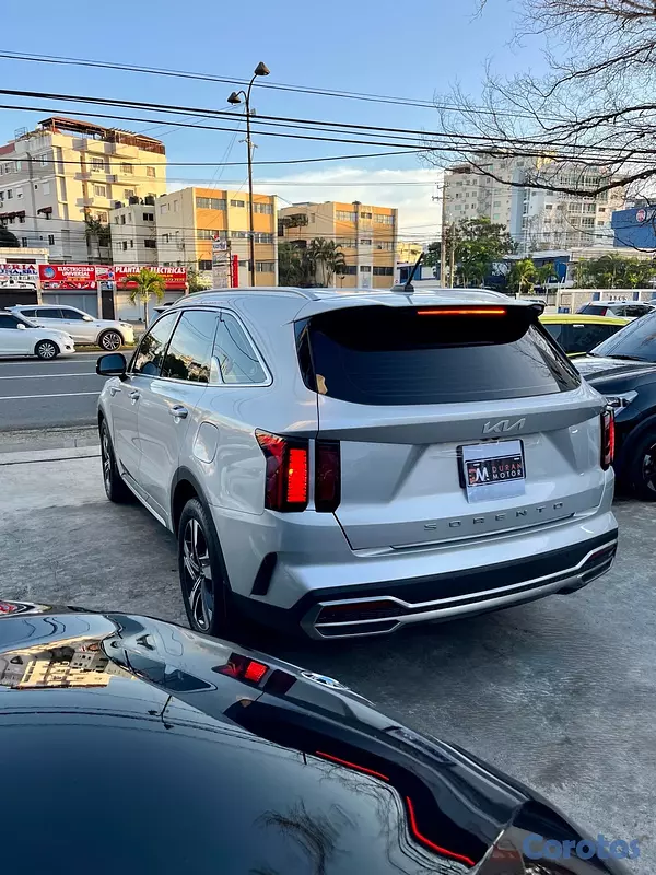 jeepetas y camionetas - Kia Sorento Sport 2022 6