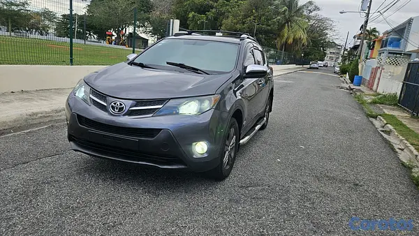 jeepetas y camionetas - Toyota rav4 2015 7