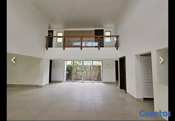 casas vacacionales y villas - Vendo hermosa en Punta Cana Village 2
