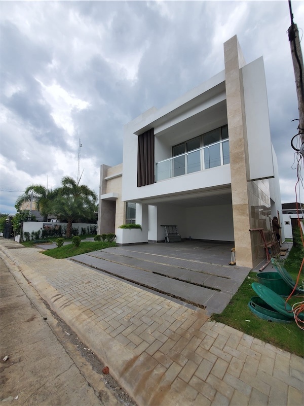 casas - Casa Nueva en Venta de dos niveles en exclusivo Proyecto cerrado. 0
