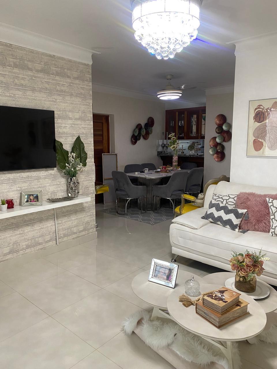 apartamentos - Apartamento 2DO Piso en Villa Maria, Santiago 