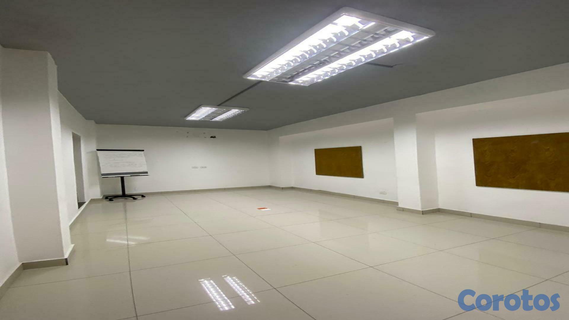 oficinas y locales comerciales - LOCAL EN ALQUILER EN EL CORAZON DE GAZCUE, G-12 5