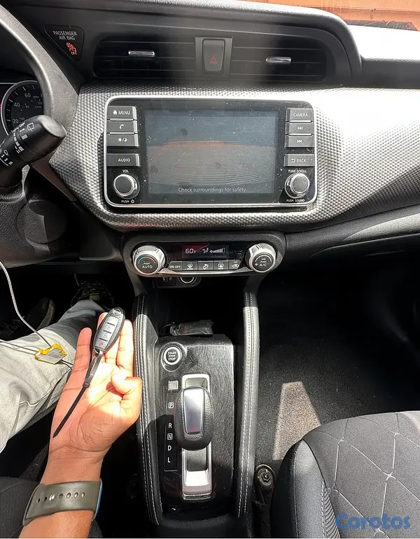 jeepetas y camionetas - Nissan Kicks SV 2020 5