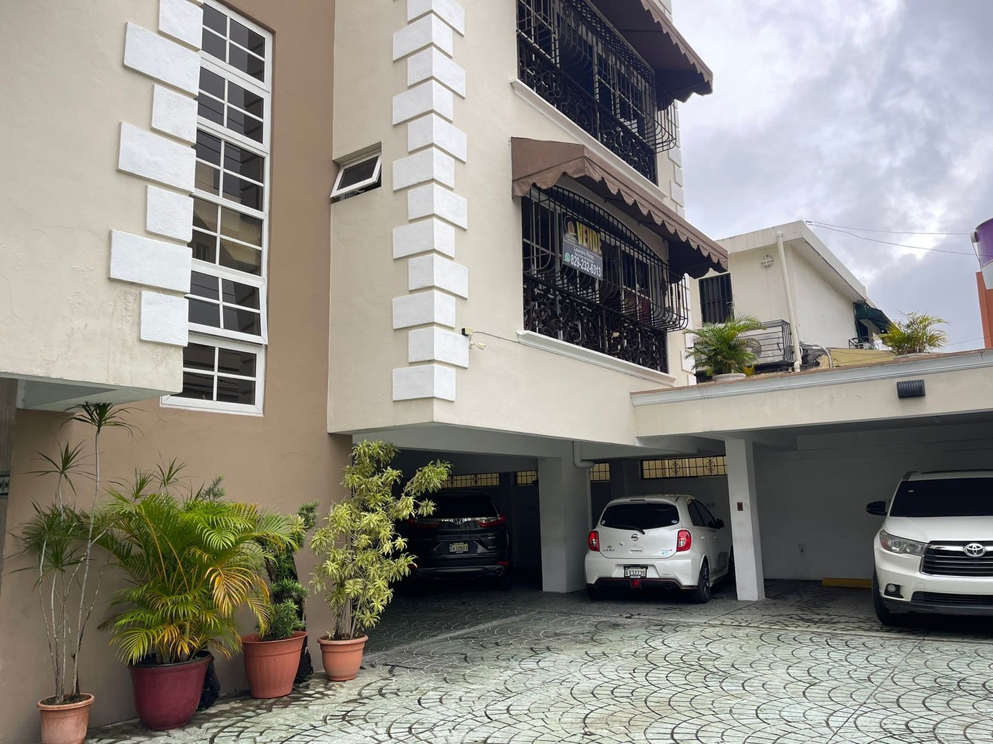 apartamentos - 📍VENDO APARTAMENTO ARROYO HONDO 
 4