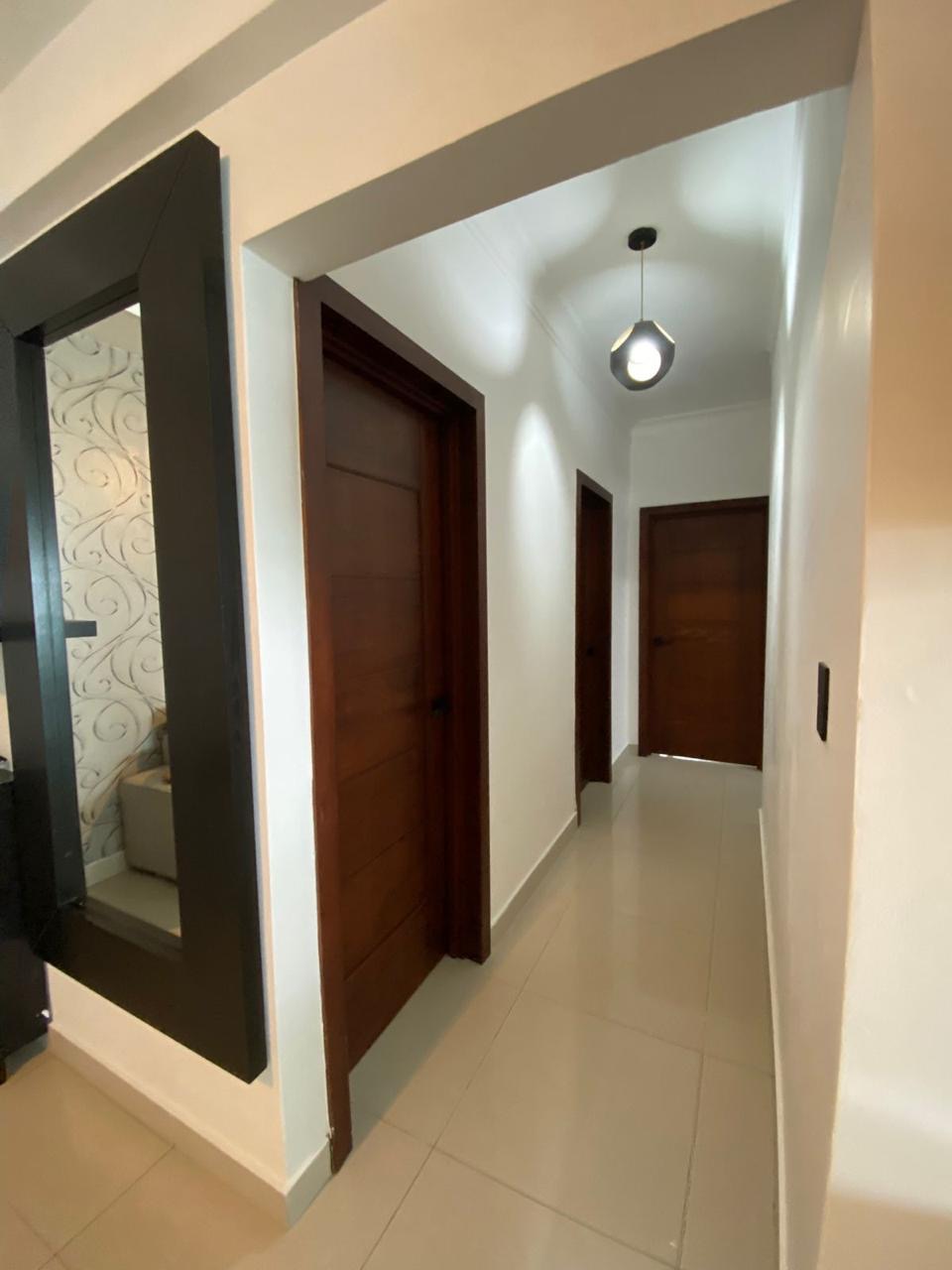 apartamentos - Vendo apartamento en los cacicazgos tres hab con b 0