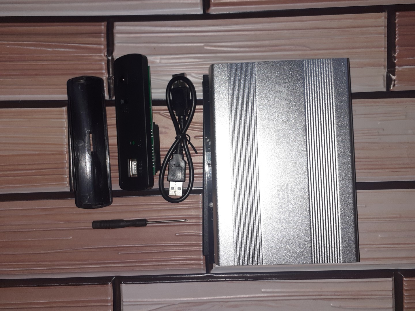 otros electronicos - Enclosure caja de disco duro externo de 3.5 a USB  de 2.0 4
