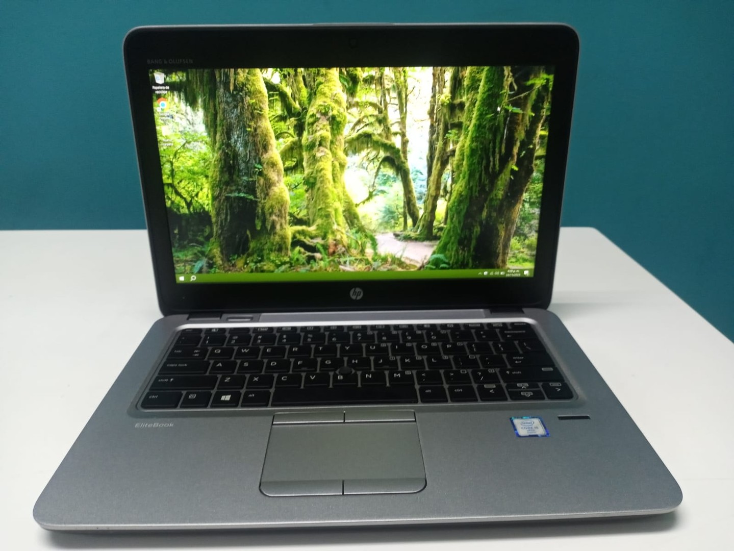 computadoras y laptops - Laptop, HP EliteBook 820 G3 / 6th Gen, Intel Core i5 / 8GB DDR4 / 128GB SSD
