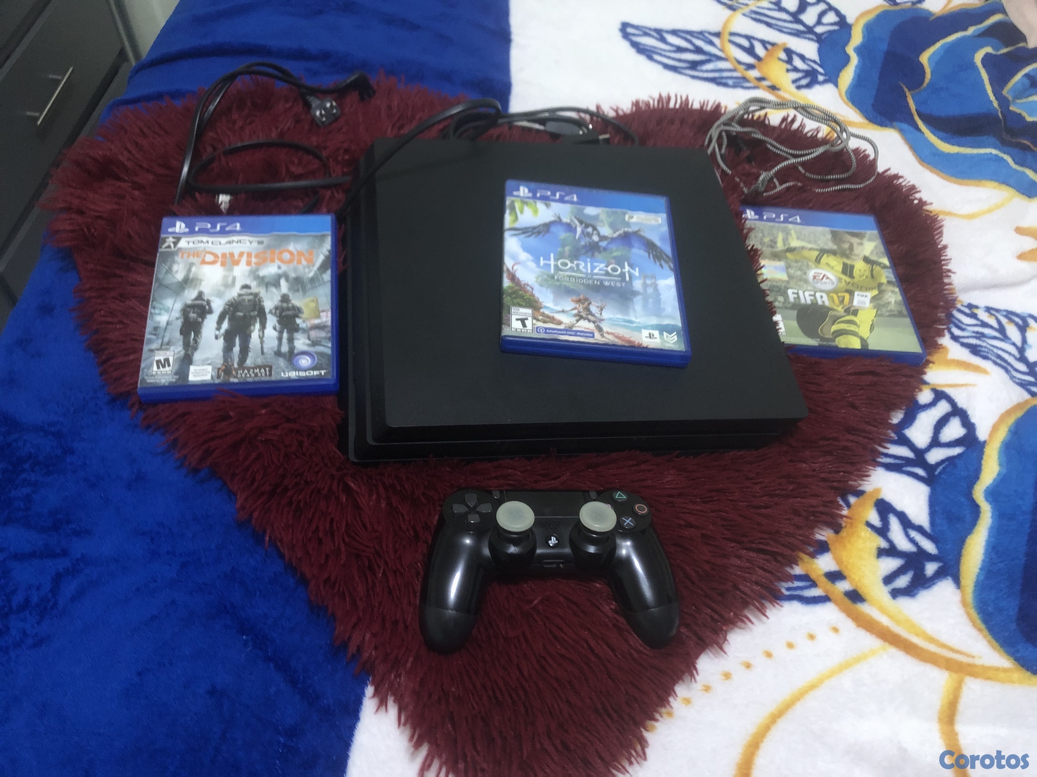 consolas y videojuegos - PS4 Pro en excelente estado 4