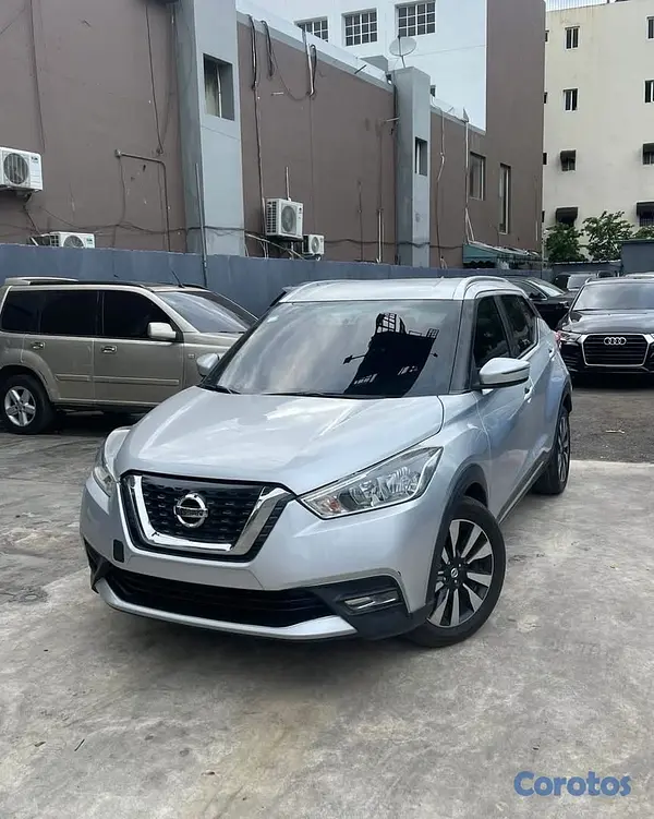 jeepetas y camionetas - NISSAN KICKS 2019 3