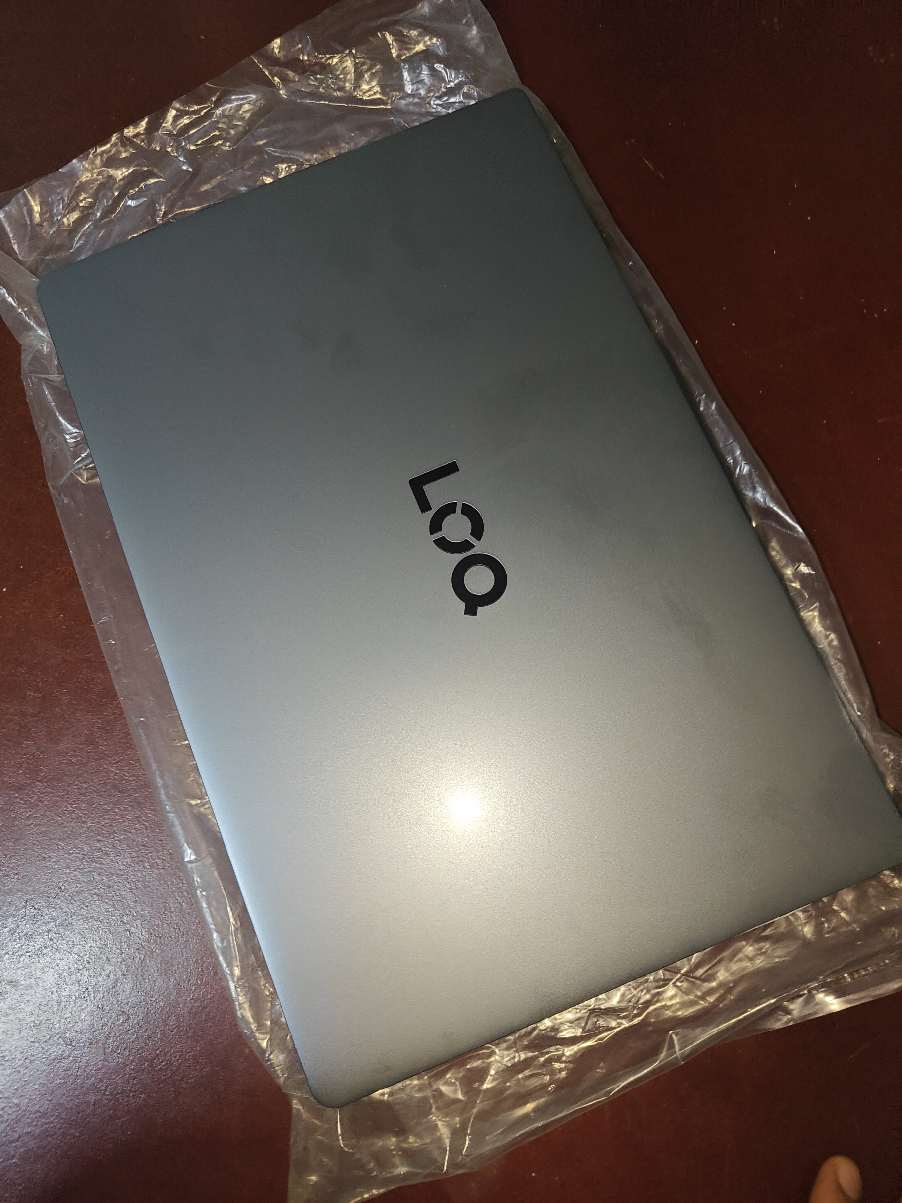 computadoras y laptops - laptop lenovo LOQ(core i5 -12th gen. 8gb de ram y 512gb SSD y Rtx 2050) 3