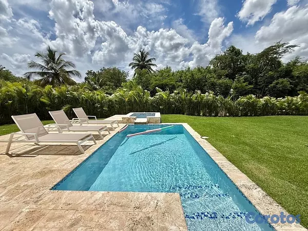 casas vacacionales y villas - Villa nueva a estrenar en Juan Dolio  11