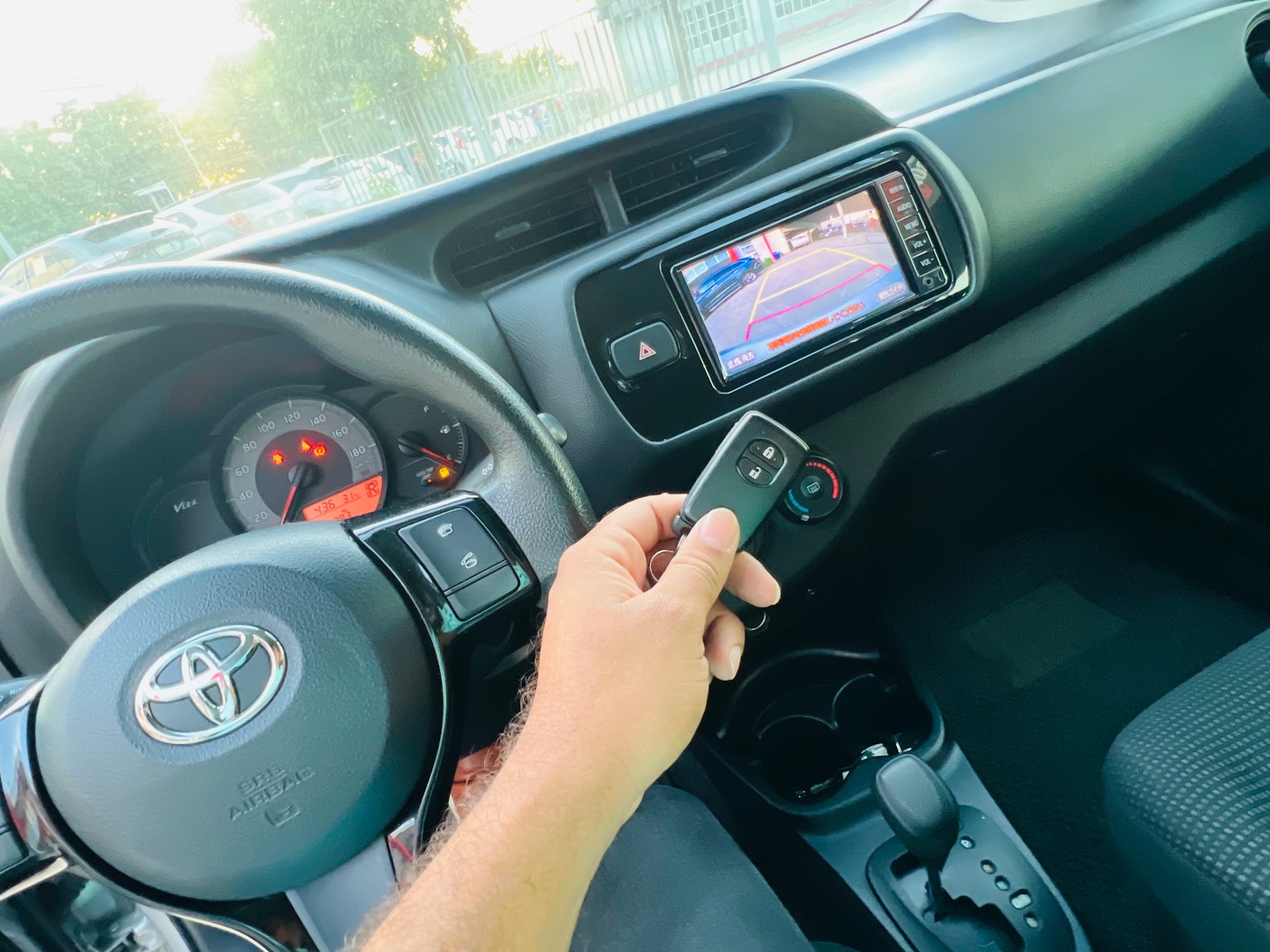 carros - Toyota vitz 2018 Full 8
