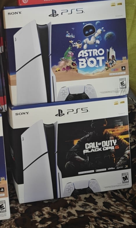 consolas y videojuegos - ps5 slim de disco nuevo sellado + juego. 0kms