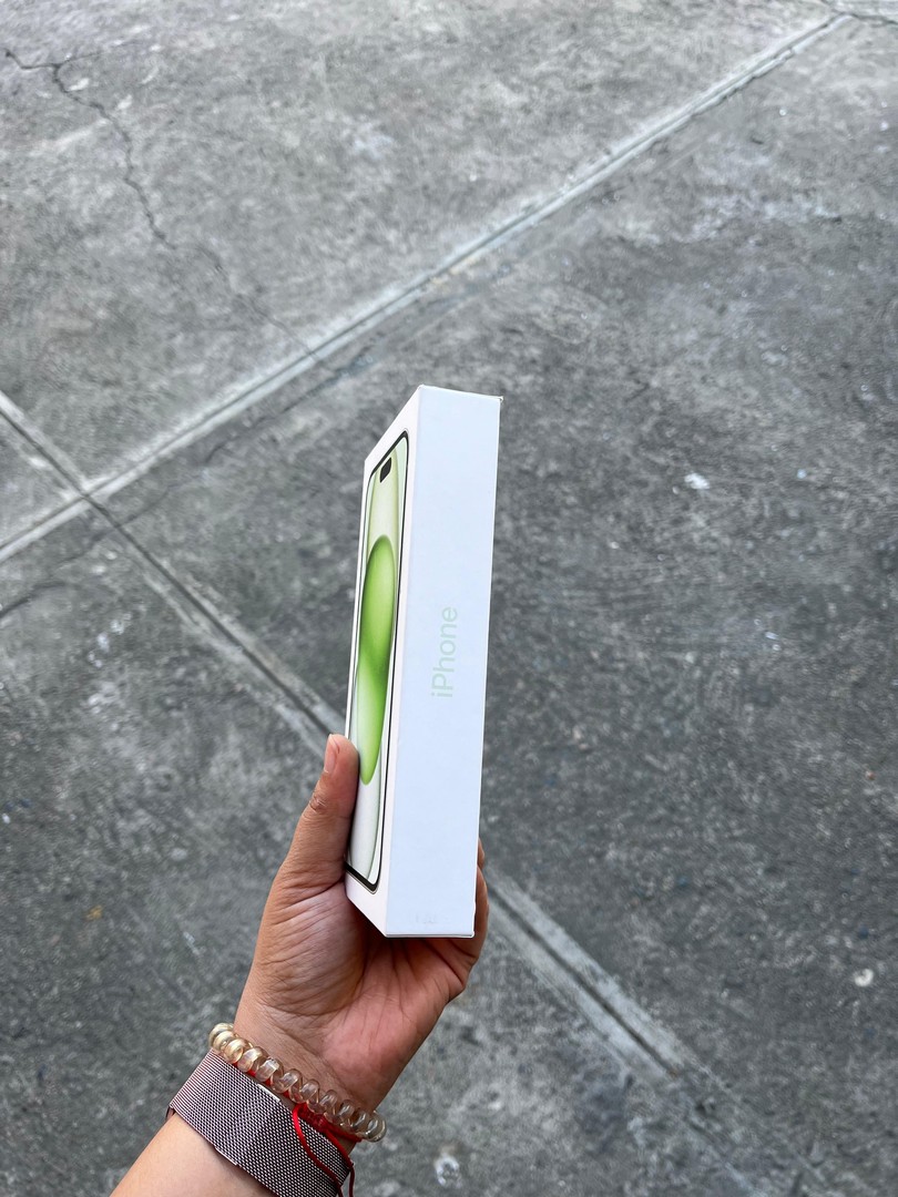celulares y tabletas - iPhone 15 Plus E-SIM Green 256gb FACTORY SELLADO   1