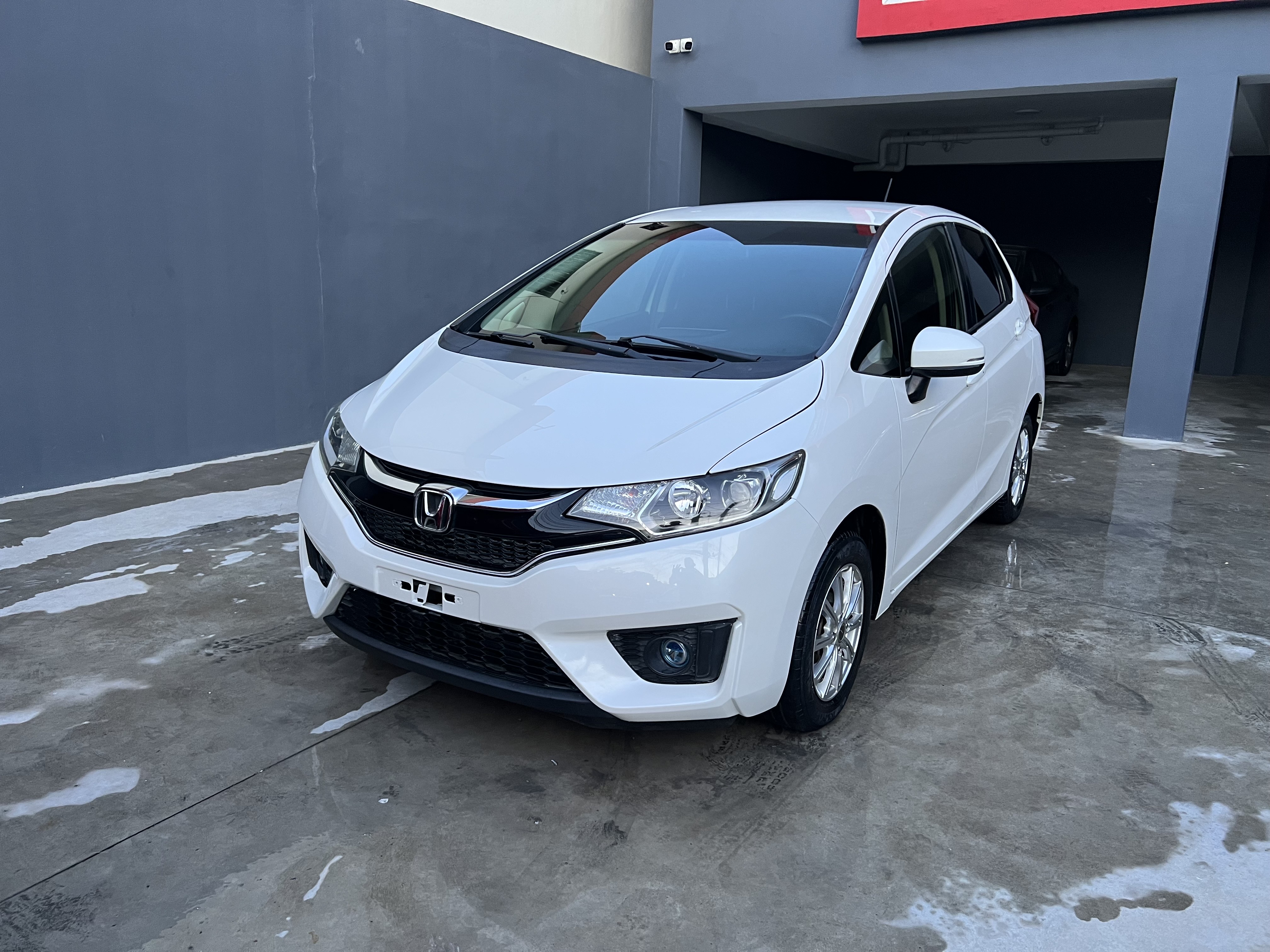 carros - HONDA FIT 2018 BLANCO PERLA RECIÉN IMPORTADO FULL
