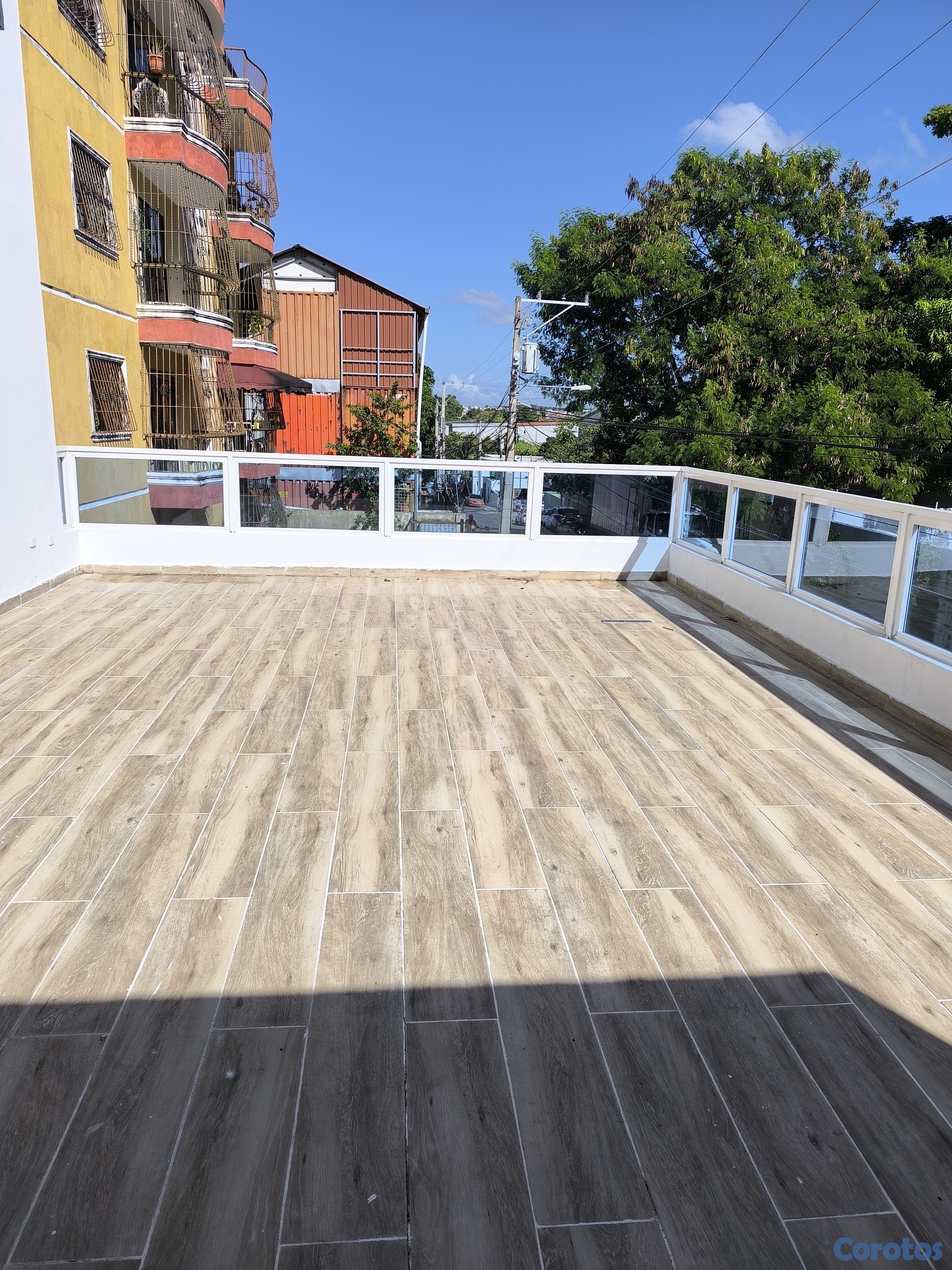 apartamentos - ALQUILO APARTAMENTO 2DO PISO CON TERRAZA DE 47 MTS 3