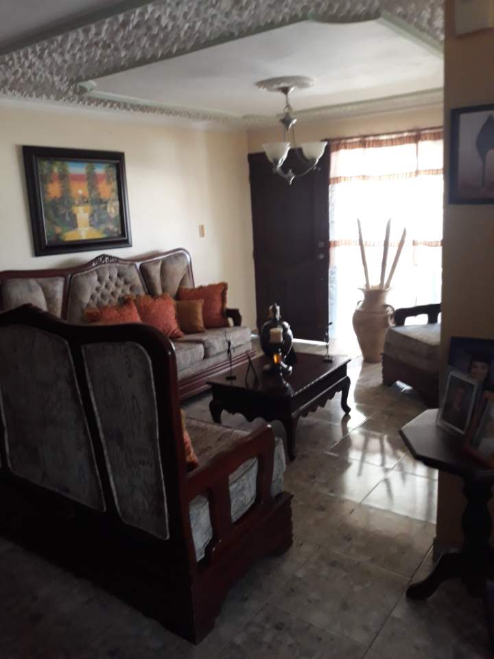 casas - Casa en Venta. Reparto Rosa. Cerca de la Bohemia. Prolongacion 26 de Febrero.